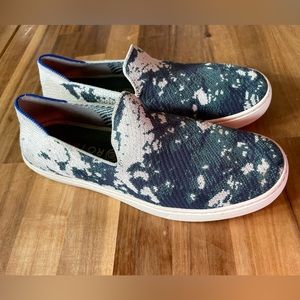 Rothy’s size 8.5 blue camo slip on sneakers